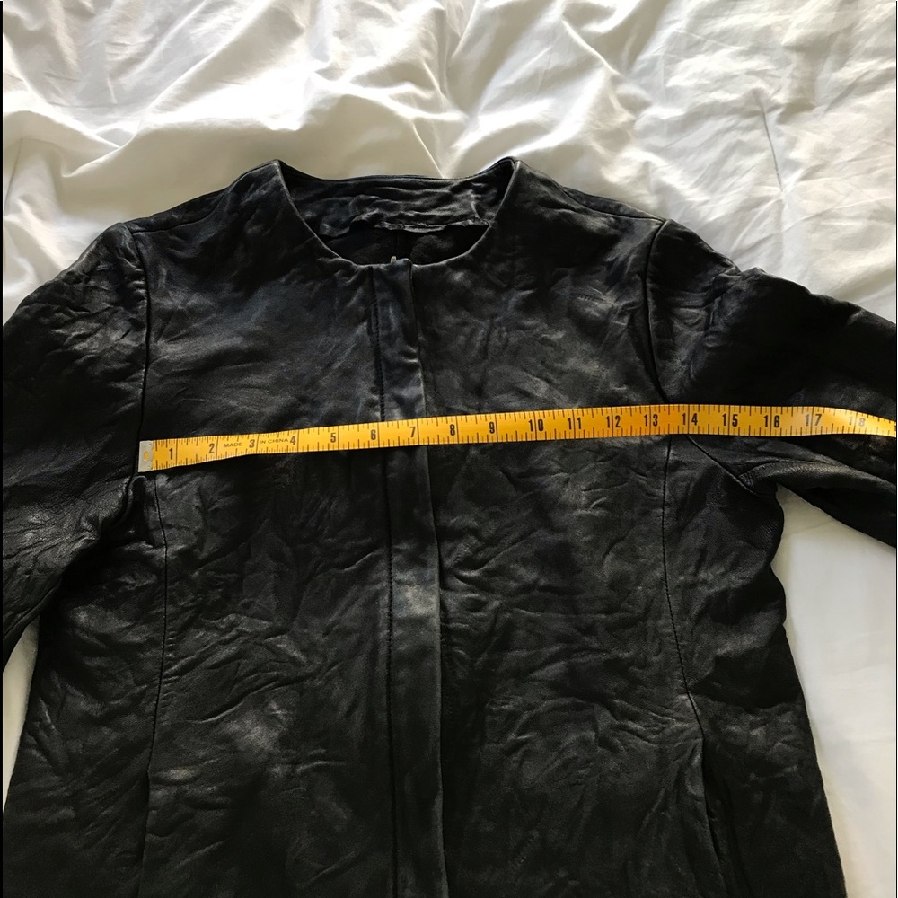 Hand distressed leather jacket - Picture 5 of 8